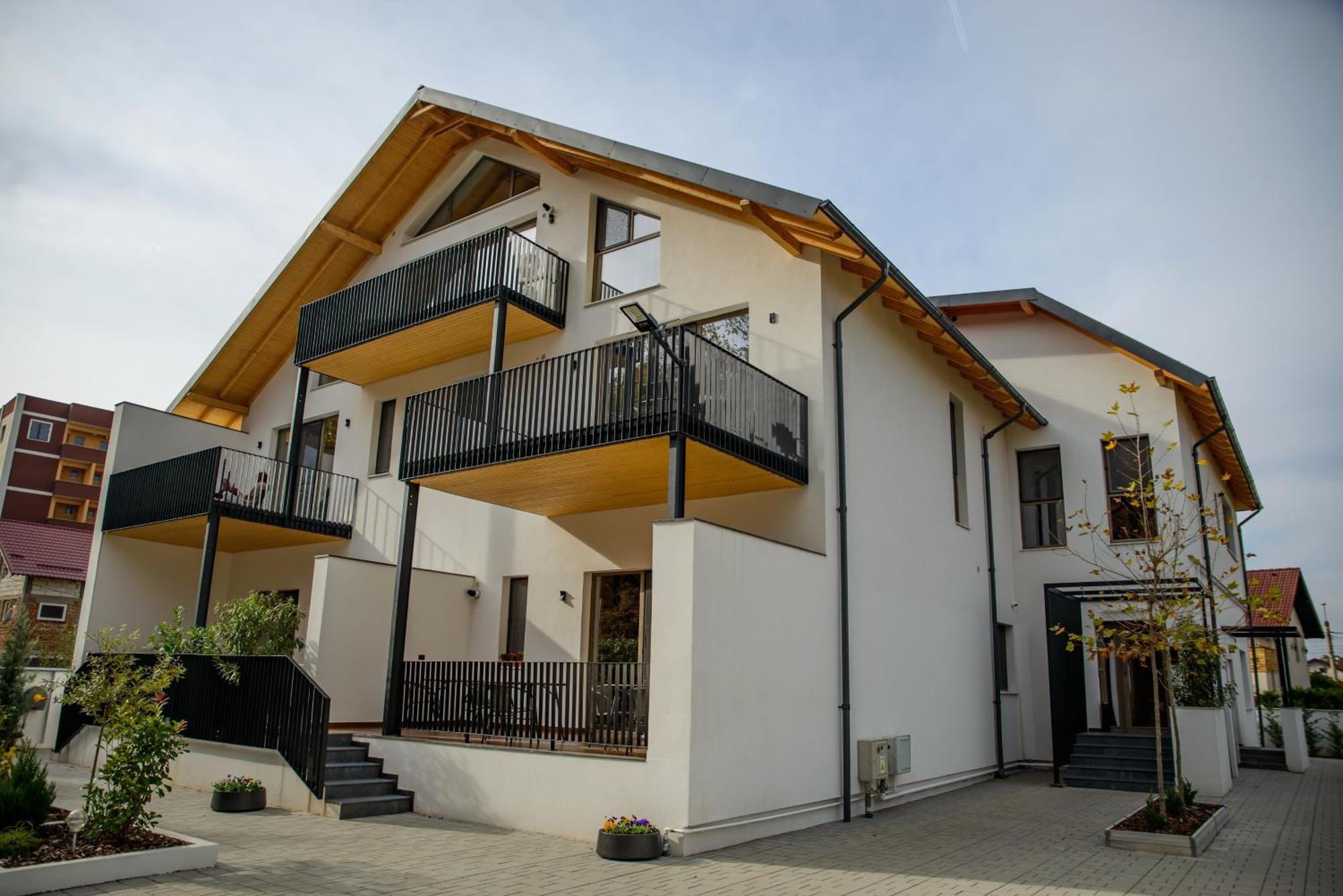 Forest Boutique Piteşti Exteriör bild