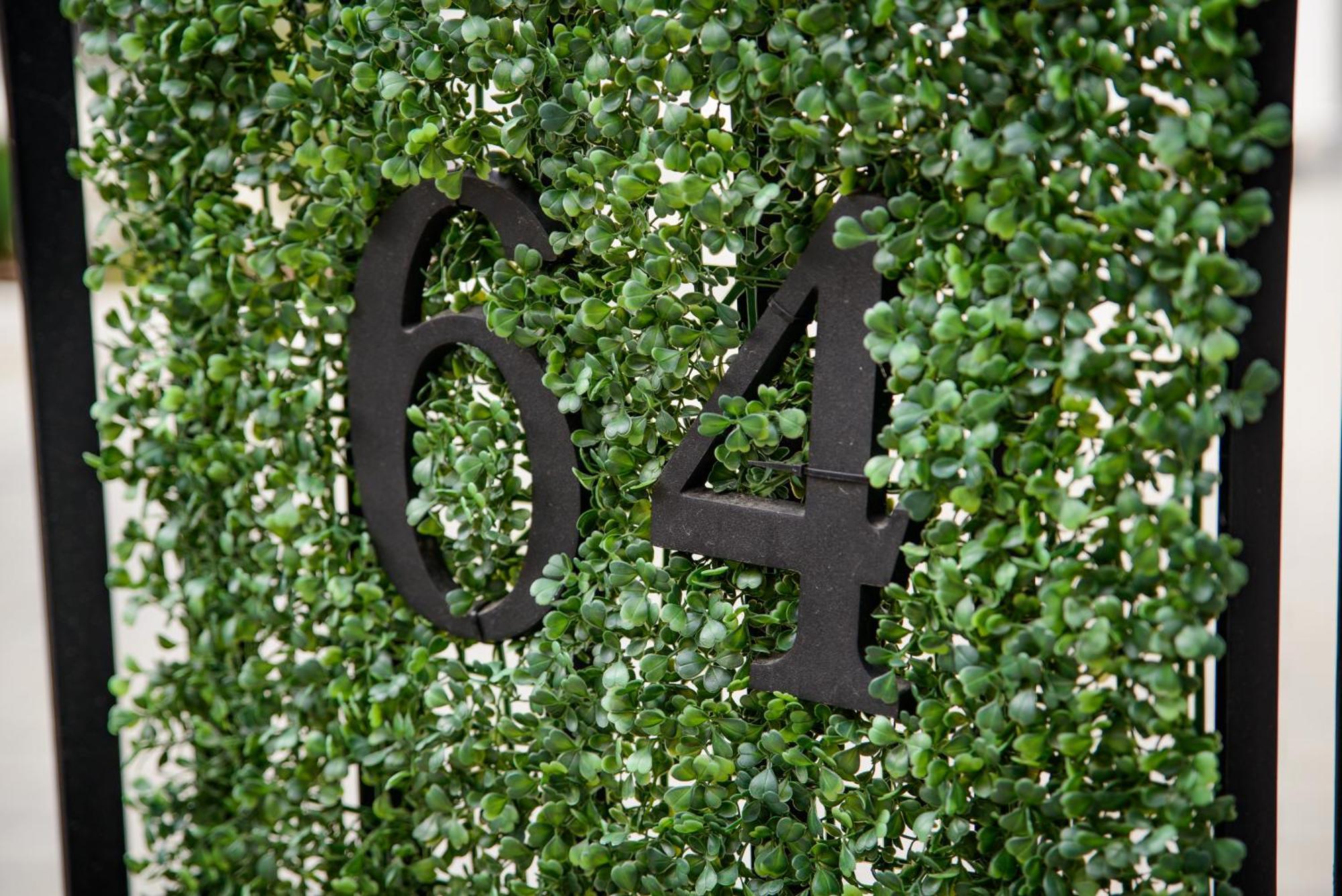 Forest Boutique Piteşti Exteriör bild